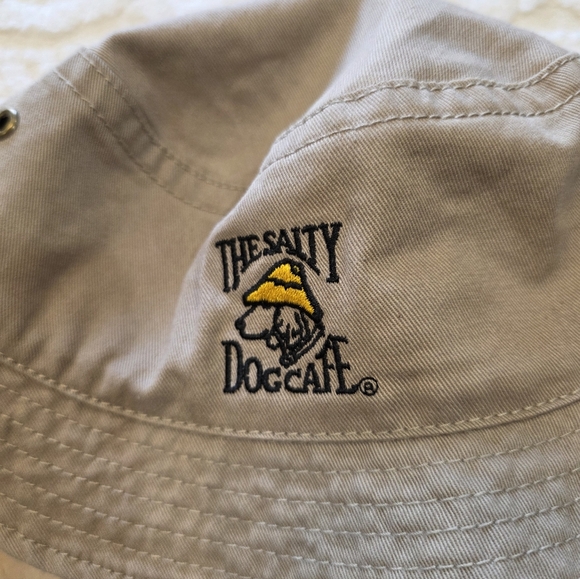 The Salty Dog Café Hilton Head Island Khaki Bucket Hat L/XL - Picture 2 of 5